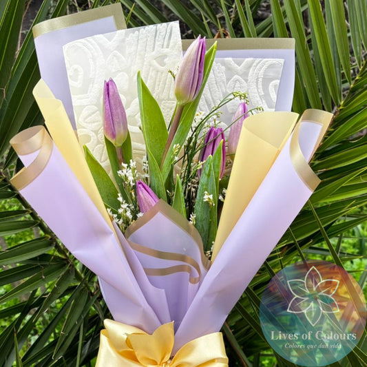 Ramo de 5 tulipanes
